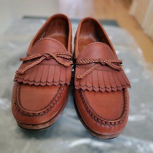 Allen Edmonds Men's Woodstock Loafers Kiltie Braided Tie Vibram Sole Size 9